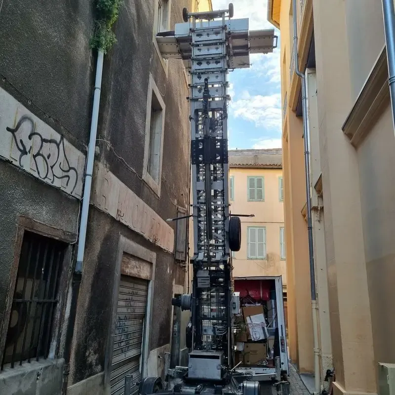 Location d'un monte meuble pour un déménagement à Carcassonne